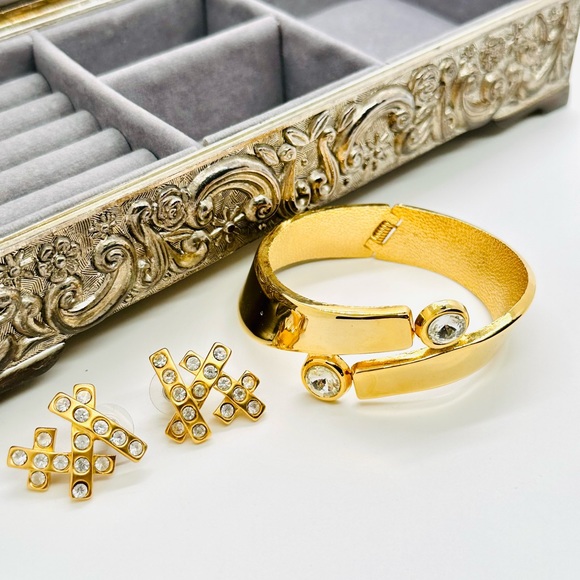 Vintage Modernist Crystal Bracelet & NWT Rhinestone Earrings - Picture 8 of 14